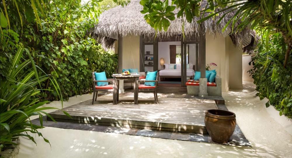 Beachfront Villa photo 9